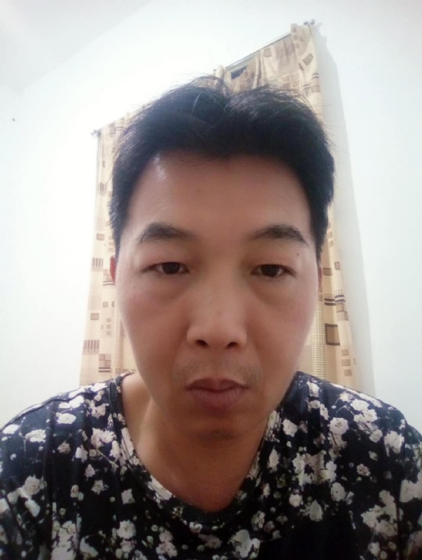 繁华哀伤的第一张照片--上杭征婚网