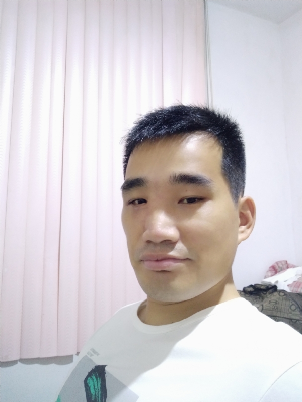 大男孩的第一张照片--上杭征婚网