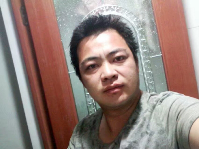 往事随风的第一张照片--上杭征婚网