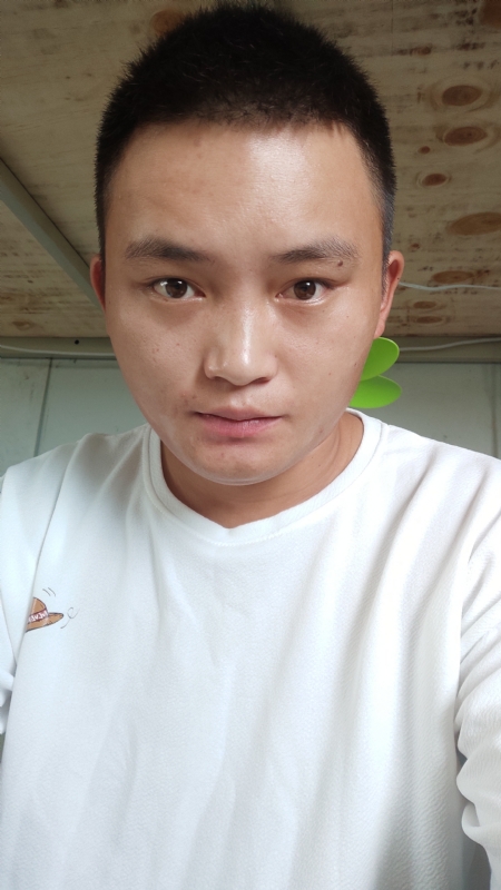 水里面的云呀的第一张照片--上杭征婚网