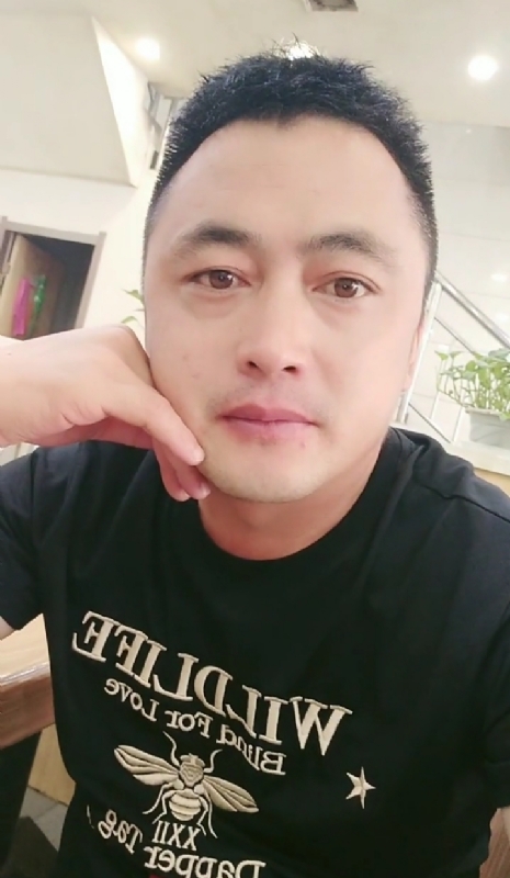 廖艾德的第一张照片--上杭征婚网