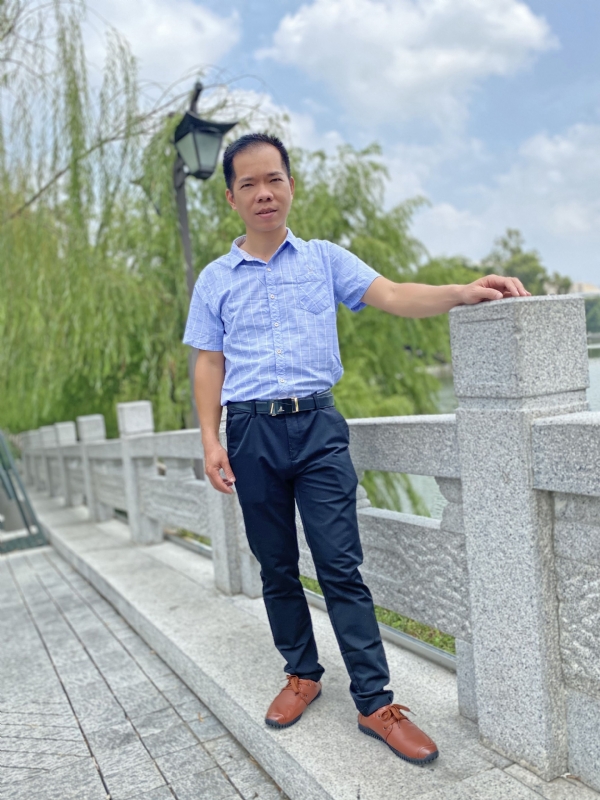 奇峰向阳的第一张照片--上杭征婚网