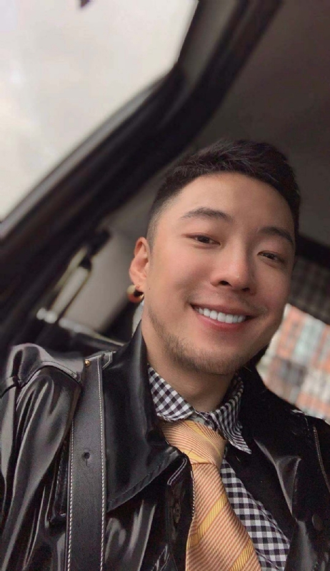 平凡英雄的第二张照片--上杭征婚网