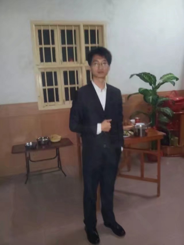 潇湘剑雨的第一张照片--上杭征婚网