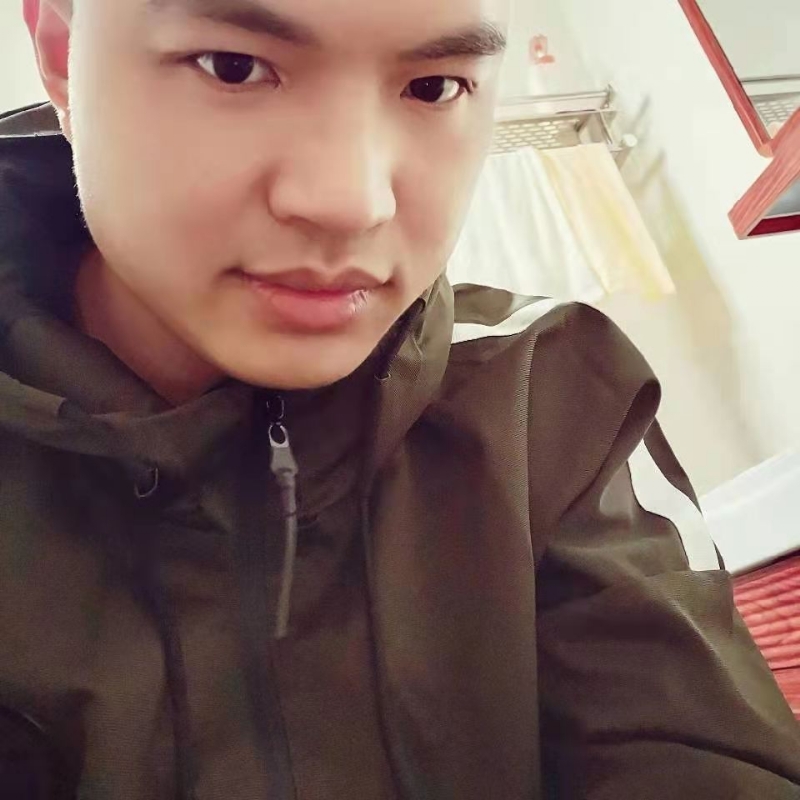 高大上的宅男的第二张照片--上杭征婚网