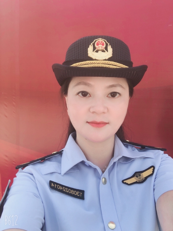 明明的第一张照片--上杭征婚网