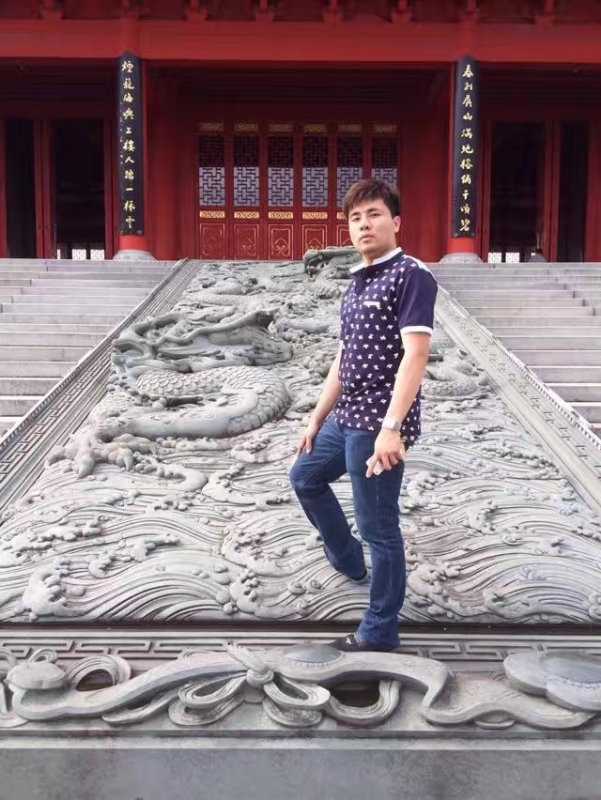 御龙氏的第一张照片--上杭征婚网