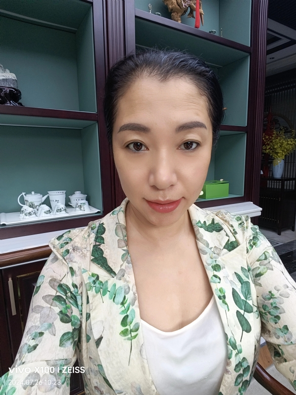 仝馨的第三张照片--上杭征婚网