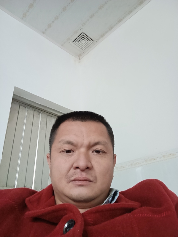 兰成龙的第一张照片--上杭征婚网