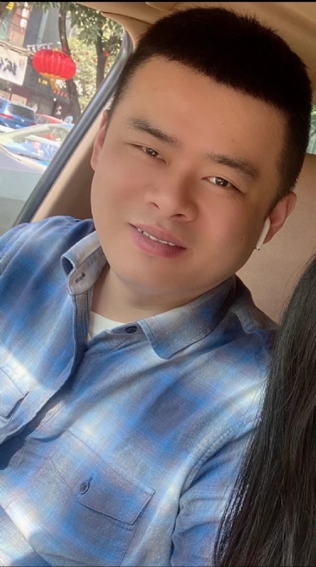 薛诚玖的第四张照片--上杭征婚网